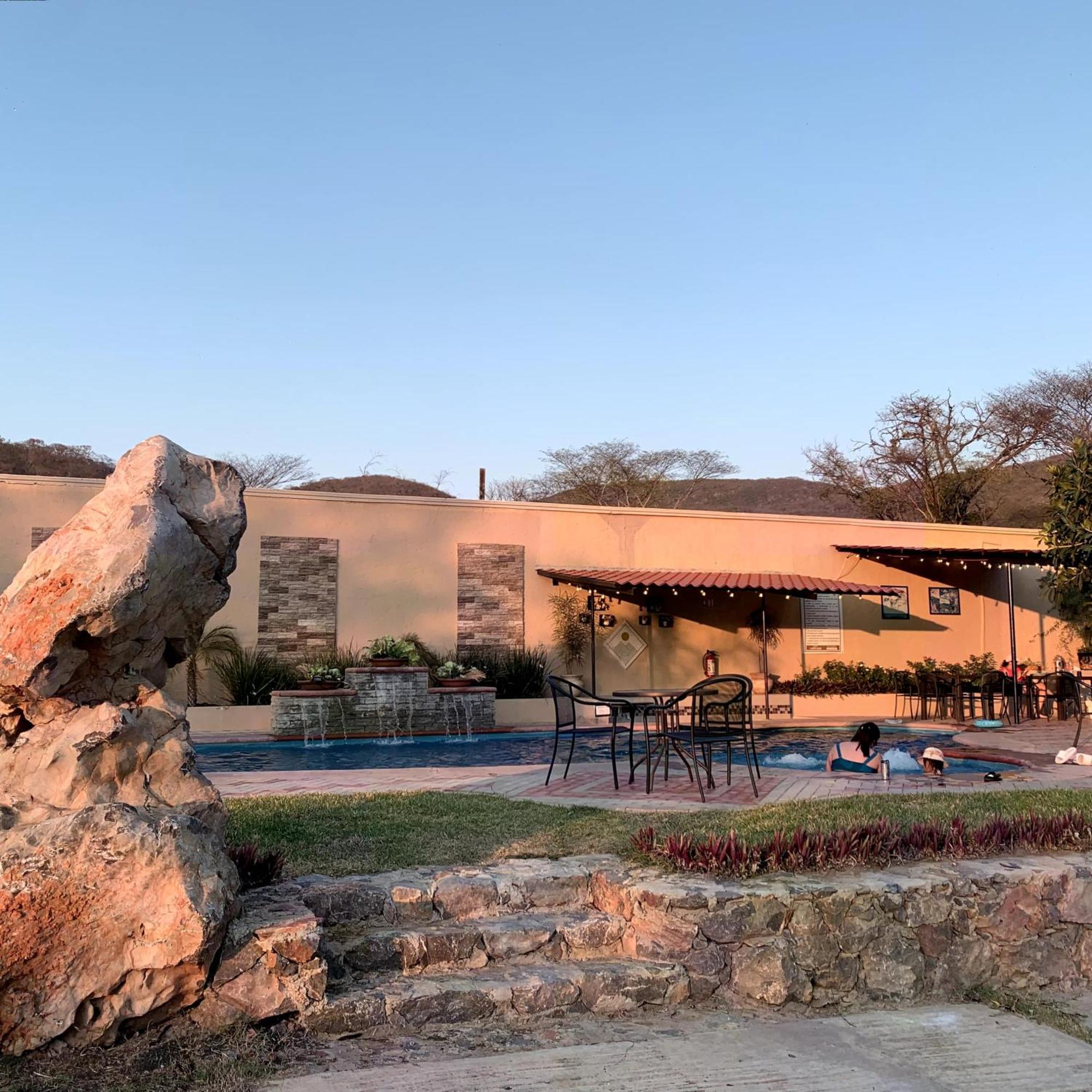 Hotel Y Restaurante Del Sol